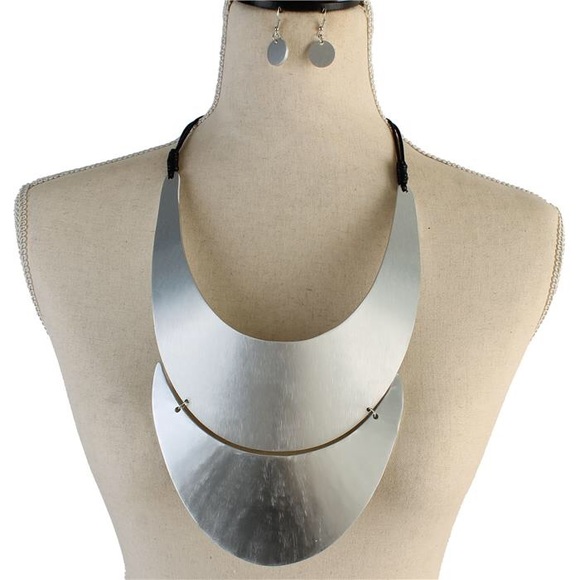 SILVER FASHION METAL LINKED U SHAPED NECKLACE SET - Picture 1 of 1